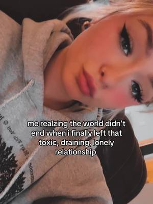 A post by @zoelaverne on TikTok caption: now i’m with my soulmate and couldn’t be happier ☺️