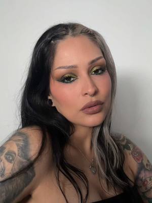 A post by @lora.arellano on TikTok caption: Green hues using the Smoke Sessions   Palette 💨 #latinamakeup #fyp #meltcosmetics #meltsmokesessions #melt420 #makeupartist #alttok #smokyeye #makeuptutorial #greenshadow #grungeeyeshadow 