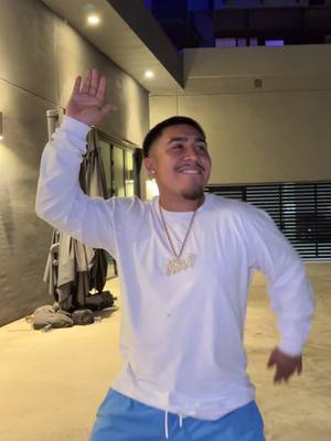 A post by @thesefoos on TikTok caption: 🕺🪩😂 #fypシ 