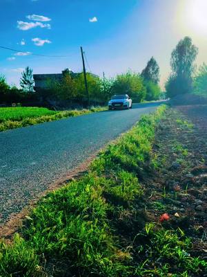 A post by @gardiyanbaksana on TikTok caption: ⚜️🇹🇷TAŞTAN MOTORS🇹🇷⚜️#keşfetteyizzz 