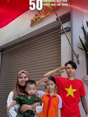 A post by @datvilla94 on TikTok caption: Nhiệt liệt hưởng ứng chào mừng kỷ niệm 50 năm ngày Giải Phóng Miền Nam 30/4/1975-30/04/2025 -  Thống Nhất Đất Nước 🇻🇳🇻🇳🇻🇳#datvilla #villateam 