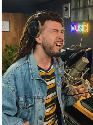 A post by @miki.martz on TikTok caption: “Aquí me tienes” ya disponible en todas las plataformas #originalmusic #singersongwriter #mikimartz #lovesong #romanticsong #paratiiii #sing 