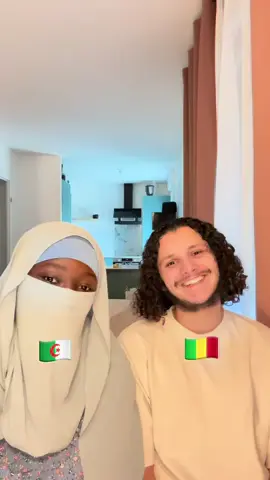 A post by @assetou_nadir on TikTok caption: Bon qui parle mieux ma langue de l’autre ? À la fin il a meme parlé lingala 😂 #pourtoi #algerie #mali #couple
