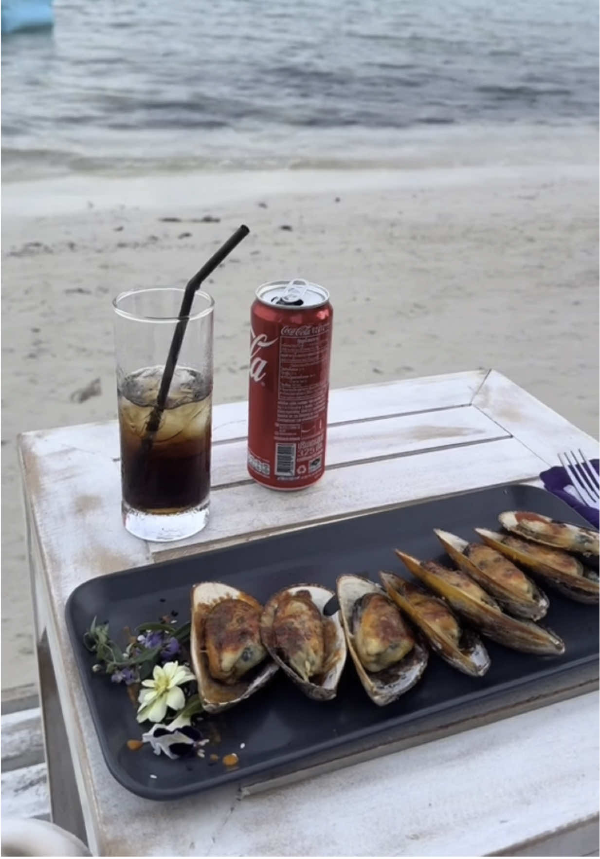 A post by @itssfanta on TikTok caption: Koh Samui and Bangkok 🇹🇭 