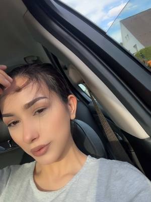 A post by @haniye_mazari_officiall on TikTok caption: ♥️👀