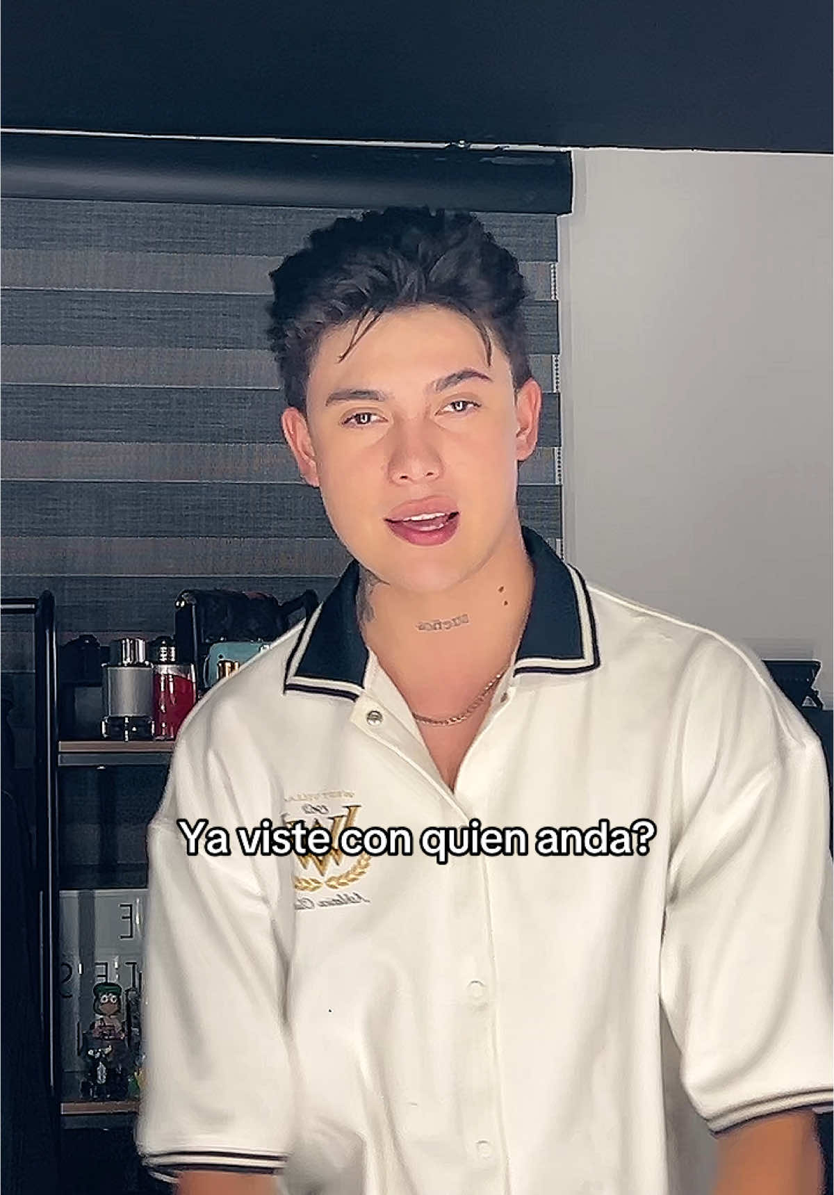 A post by @alexcortex on TikTok caption: No hay comparación 😉 #humor #contenido 