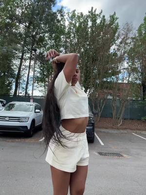 A post by @zoespencer___ on TikTok caption: oh nothing just preparing myself for the summer time 😘 #fyp #foryou #zoespencer #foryoupage #fypシ゚viral #trend #viral #trending #explore #explorepage #goviral 