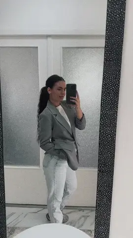 A post by @ralucaminca11 on TikTok