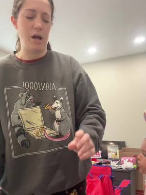 A post by @lewwni on TikTok caption: go get my high heels b!tch #fyp 
