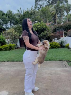 A post by @adrilatinatv on TikTok caption: Like  si te pareció tierno 🥰
