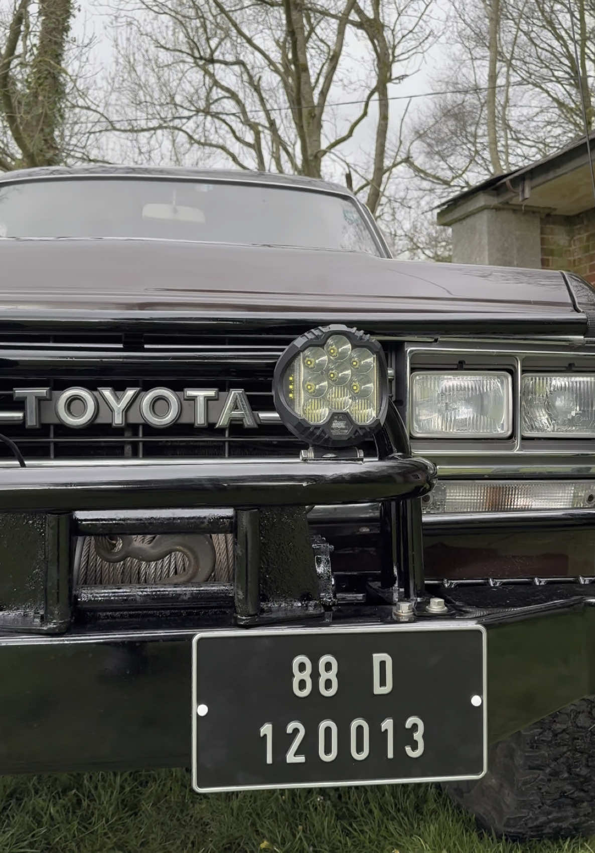 A post by @evenflow60 on TikTok caption: BACK TO THE EIGHTYS #toyota #landcruiser #80s #classic #HJ61 #12ht #fyp #evenflow 