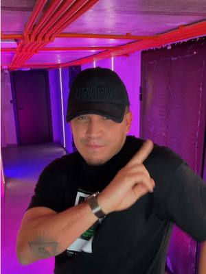 A post by @dima_maslen on TikTok caption: Скучали по танцам? 😅