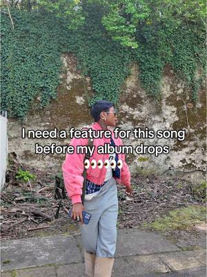 A post by @linghussle on TikTok caption: Who can match my flyyyyyyy?!  #fyp #artist #artistsoftiktok 