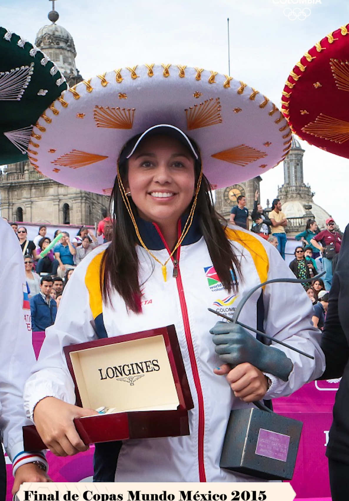 A post by @olimpicocol on TikTok caption: 🥳 ¡Feliz cumpleaños @SaraLopez150 ! 🎉 🐐 🤓 Desde el 2013 ha dominado el mundo del arco compuesto: 12 récords mundiales, 9 títulos de Copas del Mundo, 3 medallas en World Games y más de una década de historias en cada disparo. 🥳 ¡Feliz vuelta al sol GOAT! 🐐🌎
