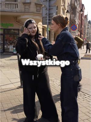 A post by @mobilfoxpolska on TikTok caption: @wojtyczkanna #viralvideos #mobilfox #fyp #dlaciebie 