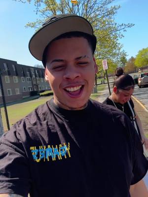 A post by @bradydsc10 on TikTok caption: @rosarios @Rayli🦋 😂