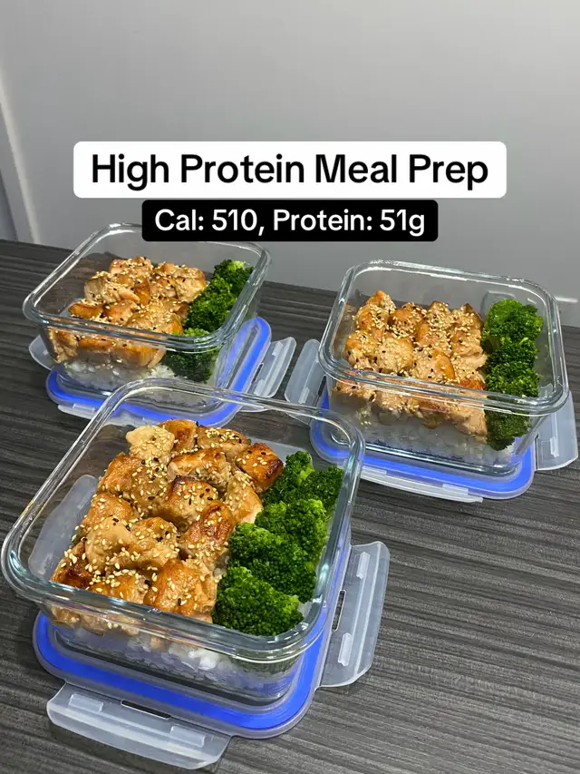 A post by @fithealthfoodie on TikTok caption: Only 510 calories and 51g of protein per serving (swipe for full recipe) 💪 Check out @counterai to track your macros using only a picture! Download on the App Store for free today✨ #mealprep #mealprepideas #mealidea #highprotein #highproteinmealprep #highproteinmeals #proteinmeals #highproteinrecipes #healthyrecipes #salmon #fypシ #foryou #fup 