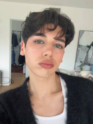 A post by @marioselman on TikTok caption: unrecognizable makeup? (tutorial coming asap)