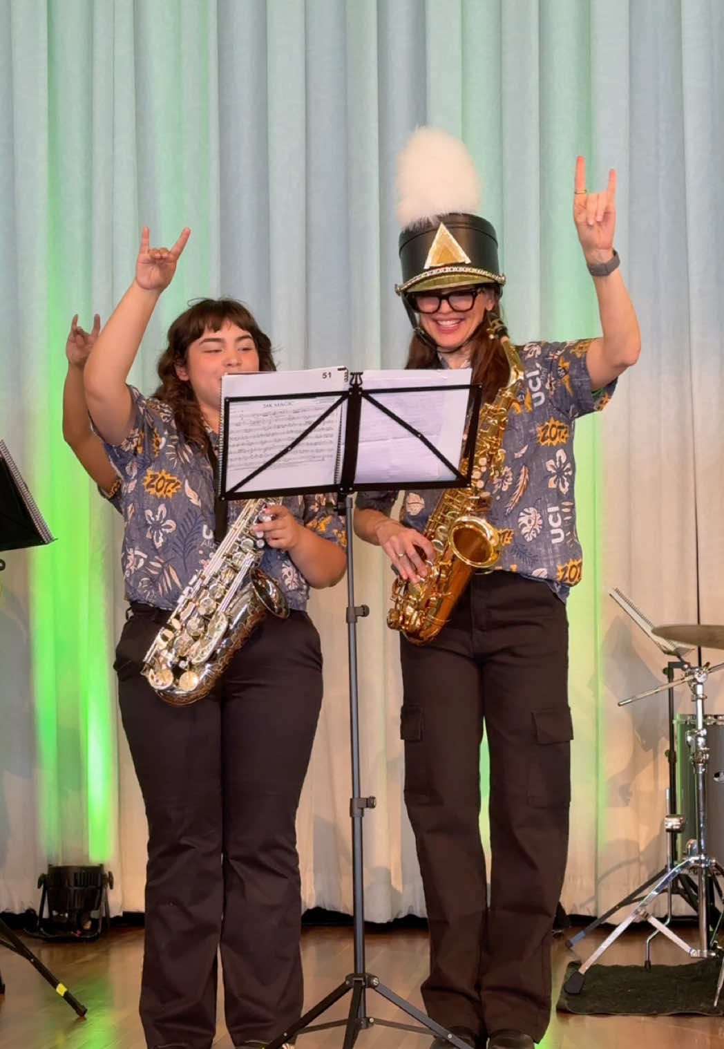 A post by @jennifergarner on TikTok caption: What better way to welcome the @Once Upon a Farm team to our company retreat celebrating 10 years of O’Farm than members of the incredible @UC Irvine Anteater Band marching band. (*errant* 🎷 honks provided by yours truly. 🙋🏻‍♀️)