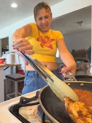 A post by @kaelyngutierrez on TikTok caption: making lunch for my nieceeee white chicken enchiladas recipe @Tori and Nessa 🤌🏼