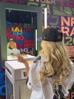 A post by @tinekeyounger on TikTok caption: NFL DRAFT 🏈  in another life I’m Lamar Jackson 