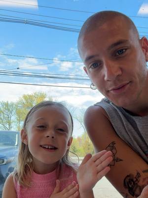 A post by @bobbypombo on TikTok caption: future heart breaker #twin 