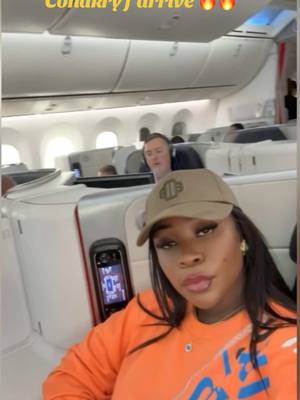 A post by @coachhamond on TikTok caption: La Guinée Conakry ,j’arrive 🔥🔥🔥🔥🔥🔥 look by @✨Rachelle Mode✨ 
