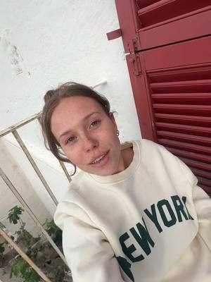 A post by @rhodekok on TikTok caption: #AD | gek gaaaaan @New York Pizza #newyorkpizzaitalie