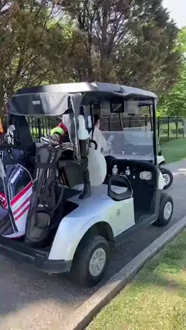 A post by @elliott__hayes.us on TikTok caption: #golf #skit