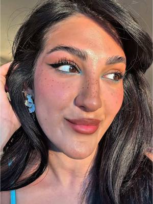 A post by @elenahazinah on TikTok caption: GRWM per la mia ultima cena qui  a Marbella mentre proviamo insieme questo nuovo mascara “Ribbon Wrapped Lash” di @Too Faced @Sephora Italia #gift #vlog #makeup #grwm 