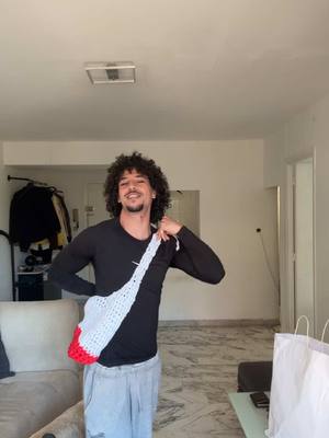 A post by @chamseddinee on TikTok caption: Pour le coup vraiment j’achète plus je design 