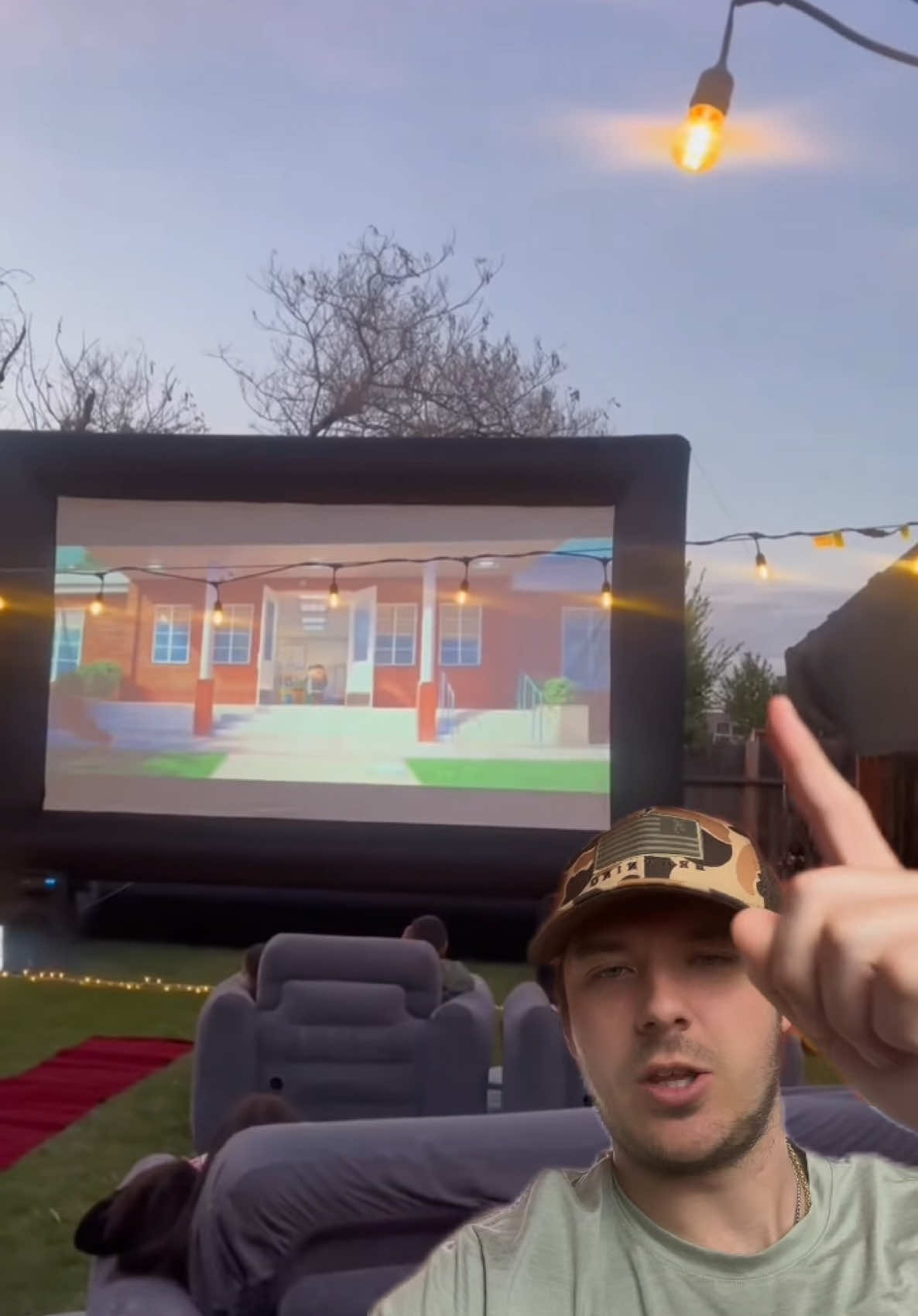 A post by @themoneyshark on TikTok caption: Backyard movie rental business🤔 #businessideas #business #sidehustleideas #sidehustle #entrepreneur #fylp #greenscreenvideo 