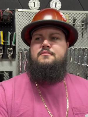 A post by @johnmicheal1996 on TikTok caption: Ricky a good or bad coworker? #rickyandtheboss #breadstickricky #roughneckroscoe #coworker