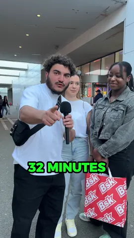 A post by @samsy_baz on TikTok caption: La fin 😂 et toi t’es née en quelle année ? 😅