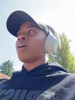 A post by @zyahbelle on TikTok caption: Calling all creatives 📢 I need advice 🫶🏾
