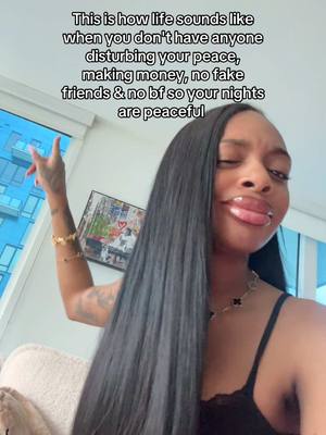 A post by @mooslimmm on TikTok caption: love this little life #fyp 