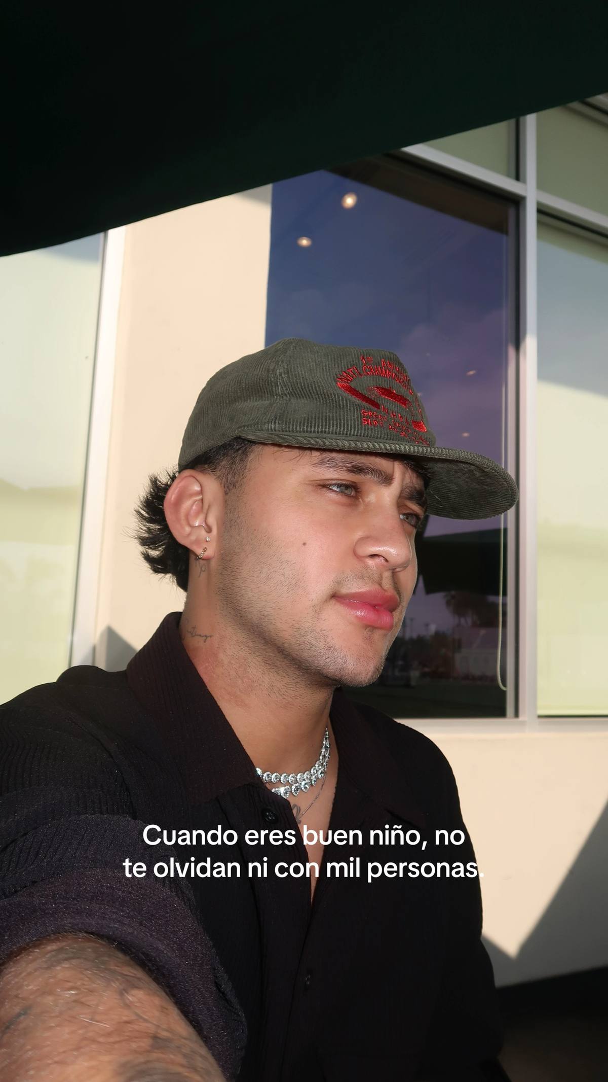 A post by @elrodcontreras on TikTok caption: ☺️☺️☺️☺️☺️