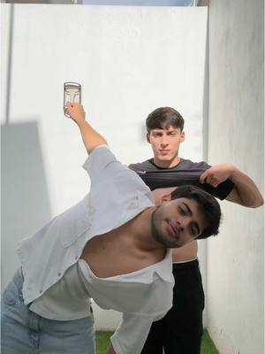 A post by @angelitodelaa on TikTok caption: Modo que?😶‍🌫️