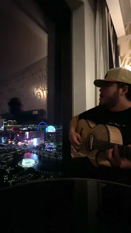 A post by @herenciadegrandesoficial on TikTok caption: NOCHES SIN FIN😔 DE LO PRÓXIMO A SALIR🙌🏻 #herenciadegrandes #viral #lomasvisto #ranchohumilde #todobien #fypシ #regionalmexicano #lasvegas @Rancho Humilde @Jimmy Humilde @Ivan Rubio 