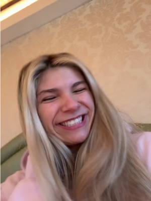 A post by @thesydneybelle on TikTok caption: I ❤️ 🇮🇹