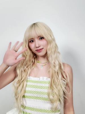 A post by @twice_tiktok_officialjp on TikTok caption: TWICE 5th BEST ALBUM『#TWICE5』 2025.05.14 Release ONE SPARK -Japanese ver.-  #MINA 眩しく美しい 痛みでも  𝓘𝓽'𝓼 𝓸𝓾𝓻 𝓰𝓸𝓵𝓭𝓮𝓷 𝓭𝓪𝔂𝓼💎 🧺 More Details https://www.twicejapan.com/feature/5th_bestalbum #TWICE #TWICE5 #ONESPARK
