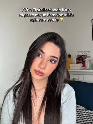 A post by @chaimaacherbal on TikTok caption: In un’altra vita facevo la maestra d’asilo, se no non si spiega. Non ce la posso fare, è più forte di me. Comunque, nel caso vi servisse una babysitter… io sono qui eh 🤪🤪 