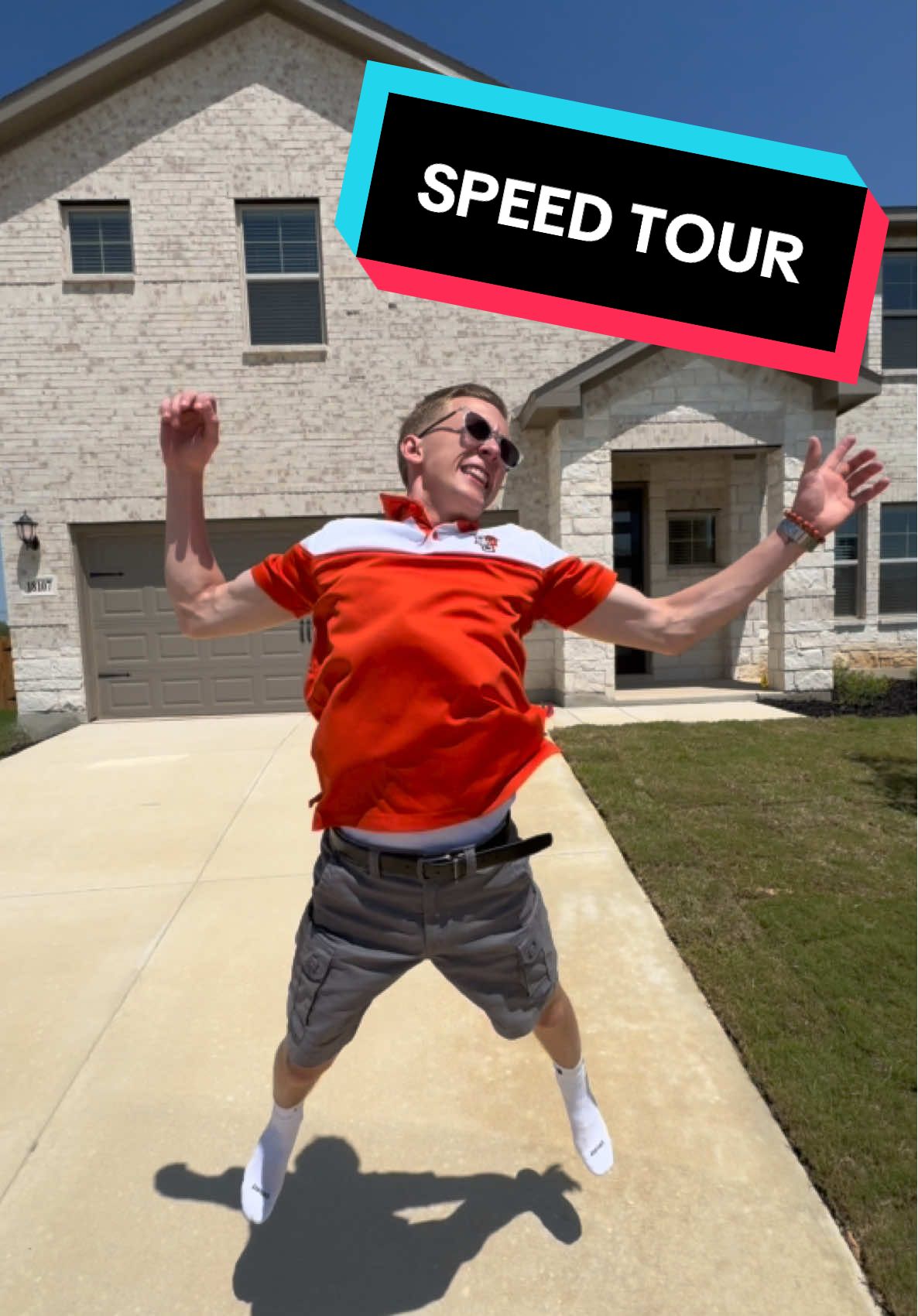 A post by @trent_miller__ on TikTok caption: BUY THIS SPEED TOUR 😛🏡 💨 San Antonio📍| BEAUTIFUL NEIGHBORHOOD ✨️ - Pricing - ◇ Down Payment Estimated In Video ◇ ◇ Current List Price $499,999 ◇ Buying A Home In San Antonio? 🏡🇺🇸 LINK IN BIO‼️ Trenton Miller RD Realty #realestate #homesforsale #RealEstate #HomeForSale #RealtorLife #DreamHome #Property	#HouseHunting #NewListing	#ForSale #HomeSweetHome #InvestmentProperty #OpenHouse #LuxuryLiving #HomeBuyer #HomeDecor #HouseGoals #BuyersMarket #SellingHomes #Homeownership #RealEstateAgent #Speedtour