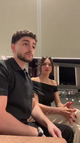 A post by @omar_migo on TikTok caption: ‏الراجل ورانا 👀