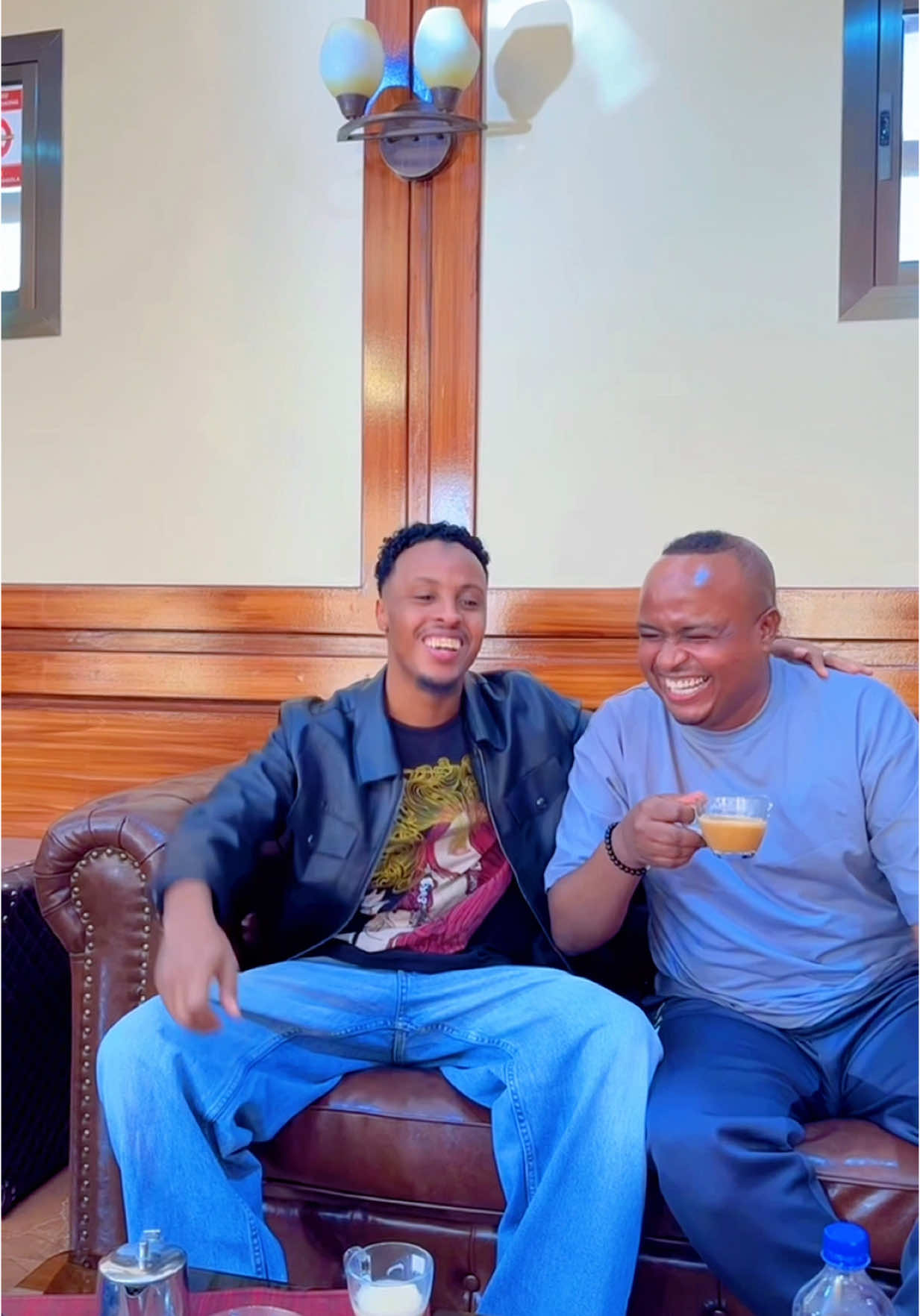 A post by @saalah_sanaag1 on TikTok caption: @Bk Maxamed 23  ku Mahadsanid walaal soo dhowayntaada iyo casumaadada, Waan ku faraxsanahay kulankaaga iyo soo laabashadaadaba #Dadku_waa_hantiye_barro