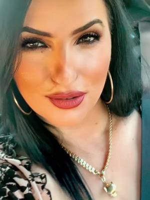 A post by @gane.85 on TikTok caption: #CapCut #🤍🤍 #shokujem💪 #❤️❤️❤️👈 #sytety😍 #👁️👁️ 
