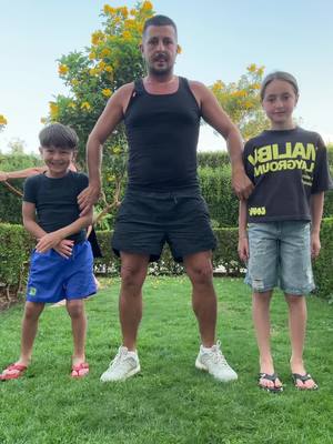 A post by @gigipescheria on TikTok caption: Poveri figli avere un padre così 😒