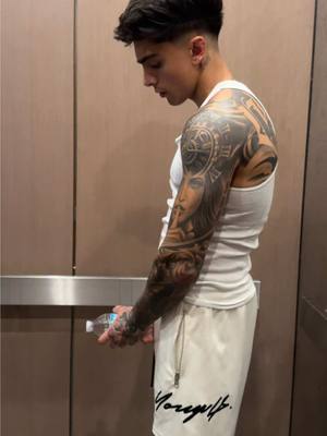 A post by @itsmalikross on TikTok caption: #malikross 