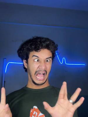A post by @mr_battery on TikTok caption: 😂😂