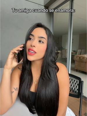 A post by @gemelasabello2 on TikTok caption: Si tienes una amiga así, etiquétala 🤣🙄